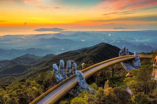 BA NA HILLS – GOLDEN BRIDGE FULL DAY TOUR (L)