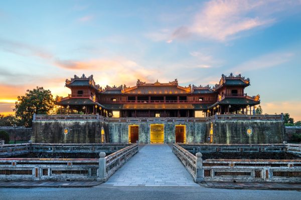 HAI VAN PASS & HUE CITY EXPLORE FULL DAY TOUR FROM DANANG/HOIAN (L)