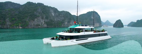LAN HA LUXURY DAY CRUISE TRIP BY LIMOUSINE (L)
